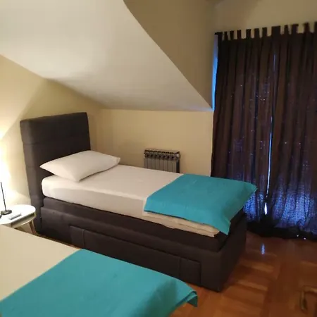 Lisinski Hébergement de vacances *