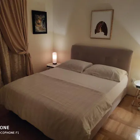 Lisinski بيت للعطل