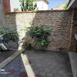 Lisinski 펜션 자다르