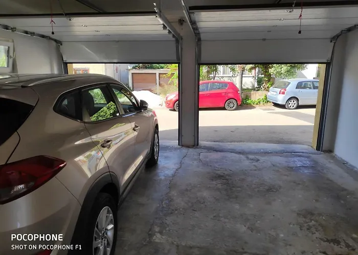 Lisinski Feriehus Zadar